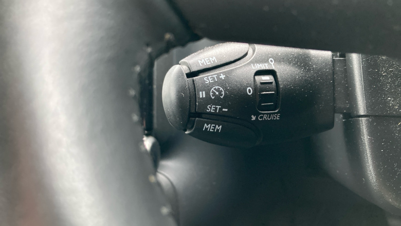 Citroen C3 1.2 PureTech 83 Flair Plus 5dr Petrol Hatchback